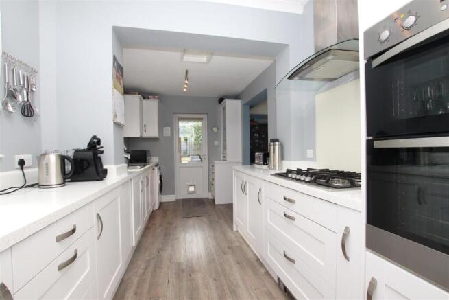 Kitchen.JPG