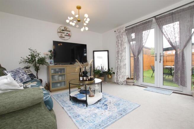 Living Room.JPG