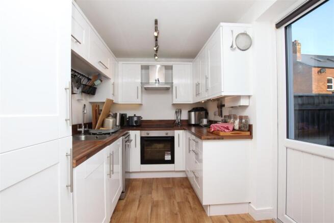 Kitchen.JPG