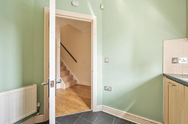 1309207-3-6846f2a...