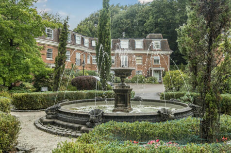 Shottermill Park, Hindhead Road, Haslemere, Surrey, GU27