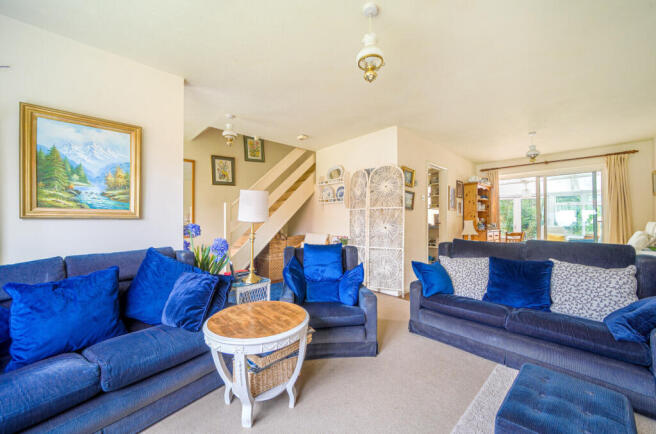 1365876-7-68ee2bd...
