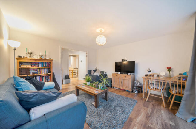 1376966-21-691ca2...