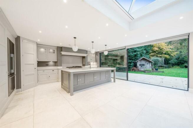 Open-Plan Kitchen/Living/Dining Room