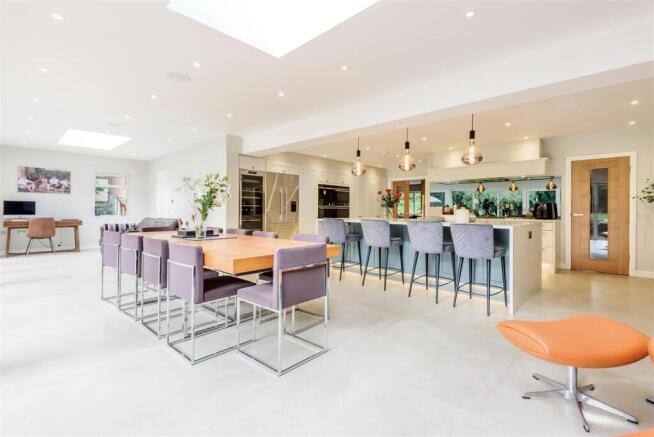 Open-Plan Kitchen/Family/Dining Room