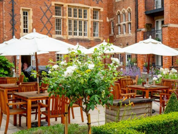 Courtyard Garden