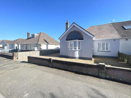 Weymans Avenue, Bournemouth, BH10 7