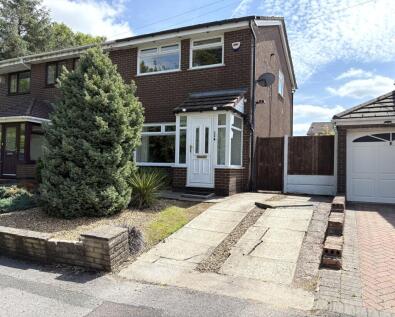 Thornham Drive, Bolton, BL1