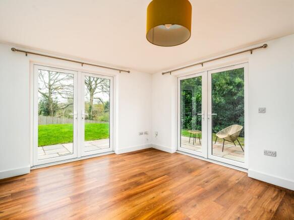 Living Room (view a)