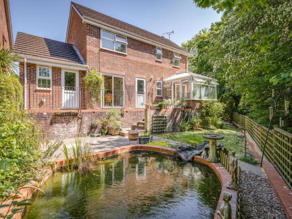 Rear Garden (view a)