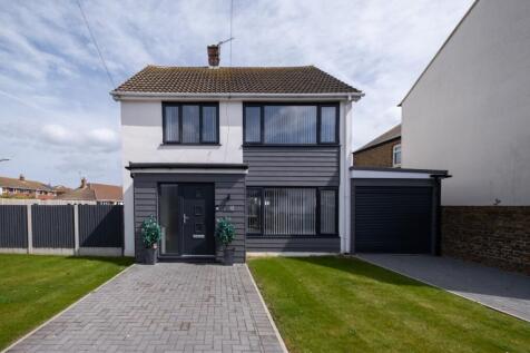 Golf Road, Deal, CT14