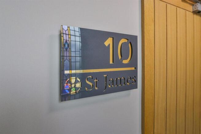 St James Church 10-10.jpg