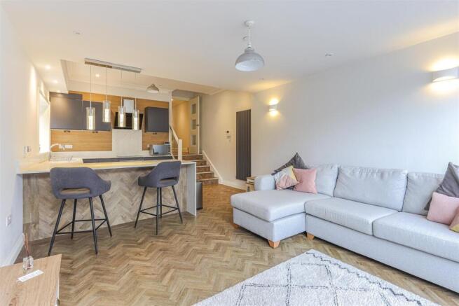 Albany Road 245, 2-17.jpg