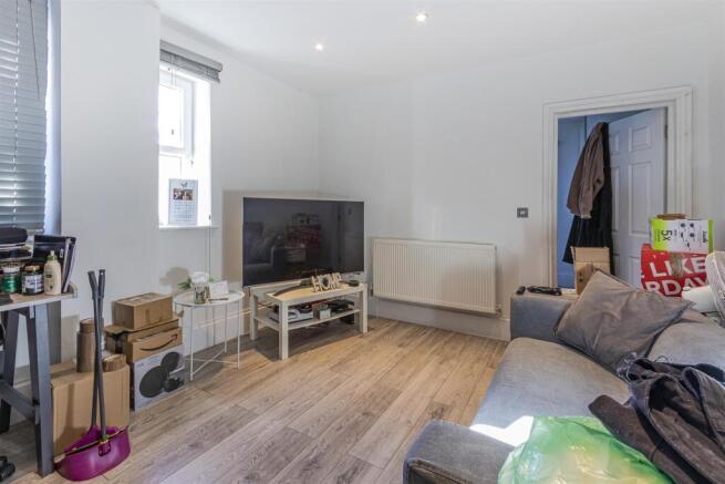 Claude Road 37, 2-8.jpg