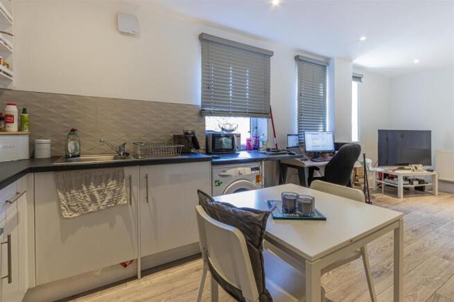 Claude Road 37, 2-7.jpg