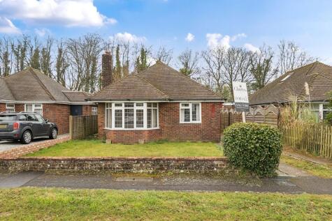 Woodfield Drive, Winchester, Hampshire, SO22