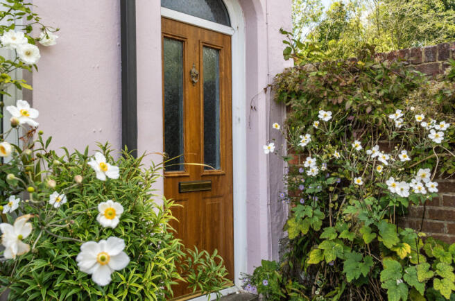 1358848-3-68d1431...