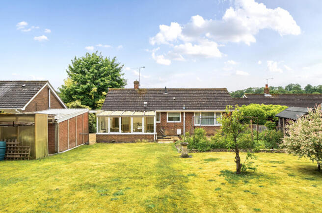 1303761-3-6841865...