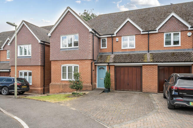 1300468-12-683da6...