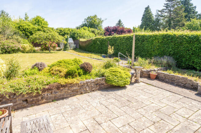 1311987-4-685290c...