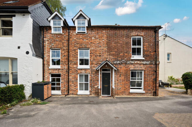 1316033-3-6863c6b...