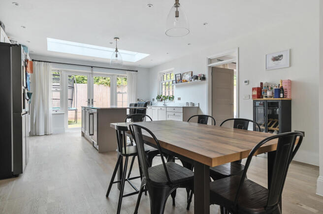 1326235-13-687640...