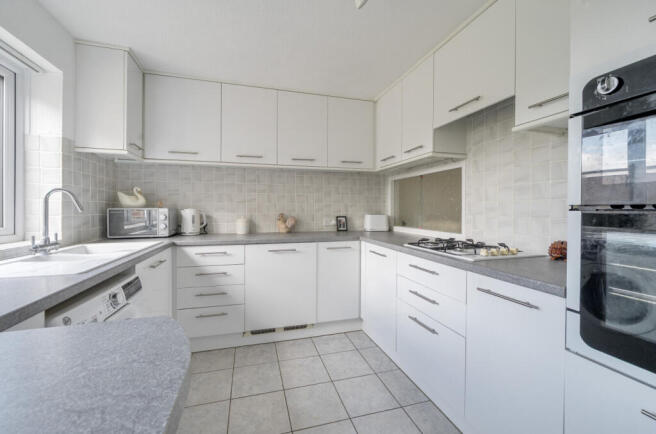 1346905-18-68b5a7...