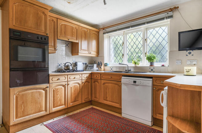 1350271-15-68c7f6...