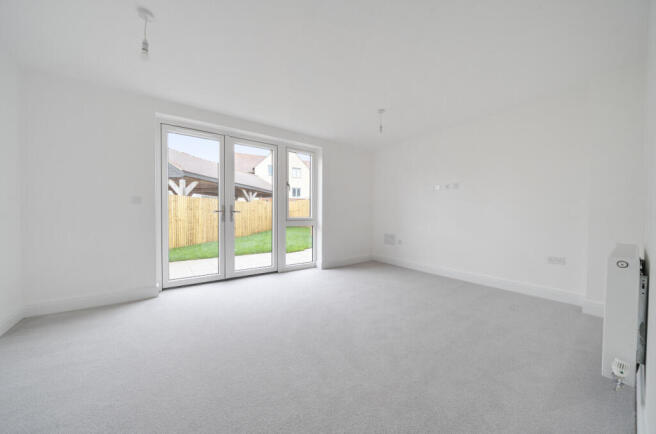 1388557-22-693809...