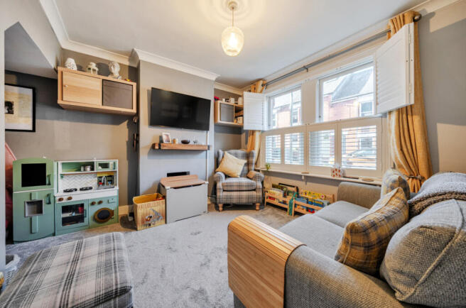 1395855-23-695e5c...