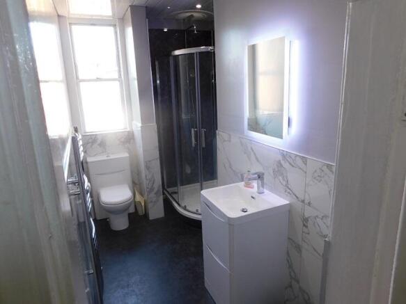 5304-20210630080951-Salisbury-Road-2