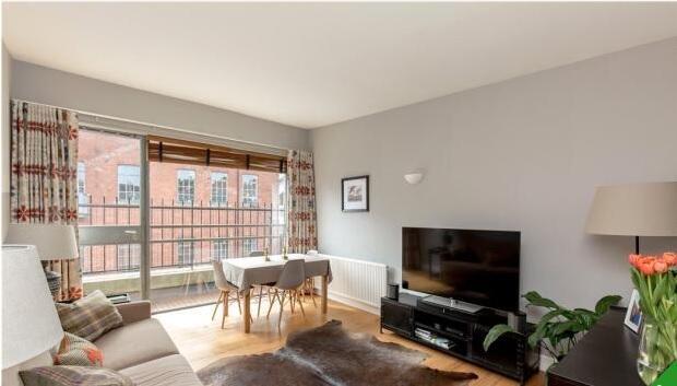 4860-20200925132554-4821-20200901103408-3775-20190507142545-aaph5