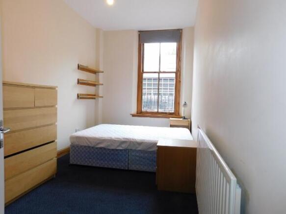 5569-20220516132954-Bed-1