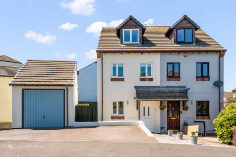 Oakwood Close, Dartmouth