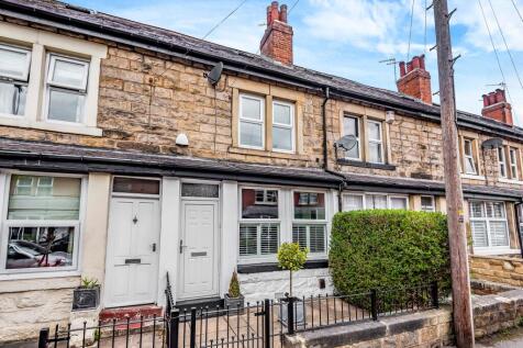 Hookstone Avenue, Harrogate, HG2