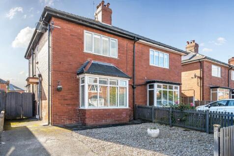 St. Johns Grove, Harrogate, HG1