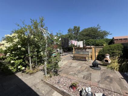 Stamford Grove, Stalybridge