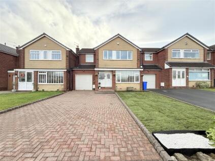 Carrbrook Crescent, Carrbrook, Stalybridge