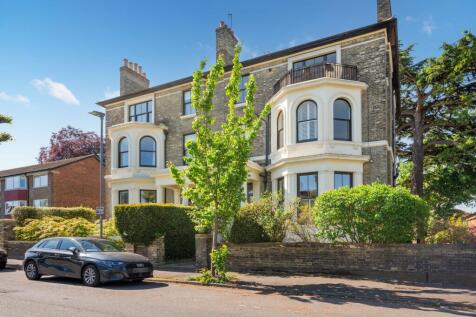 Catherine Road, Surbiton, KT6