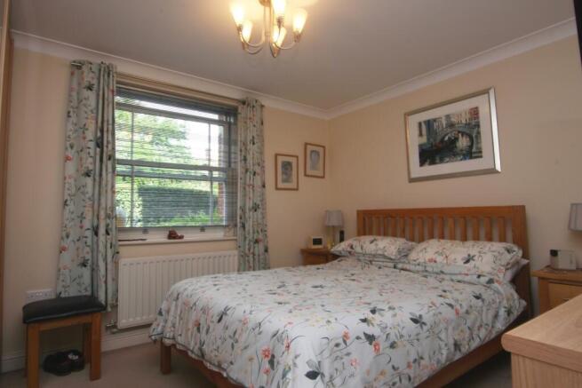 bed 1
