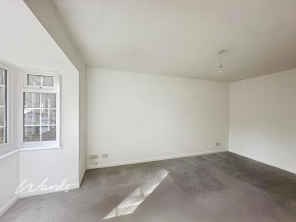 792612a7-living 2...