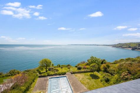 Overseas Estate, Stoke Fleming