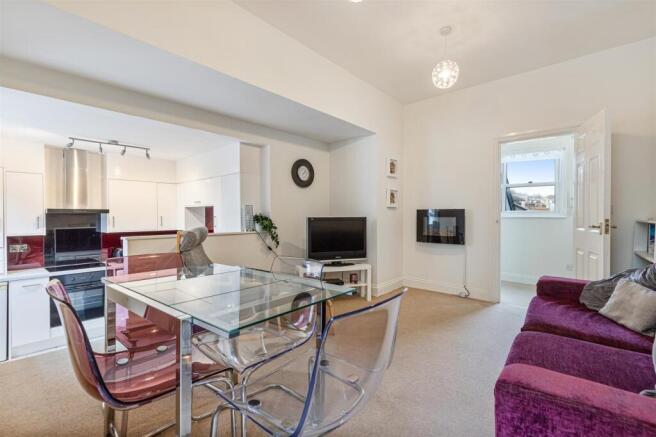 A03 - Flat 6 Raleigh Apartment Raleigh Street Dart