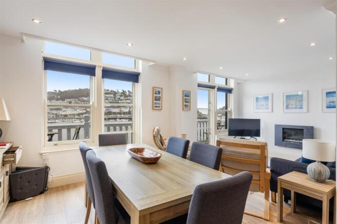A09 - Embankment House Dartmouth, Flat 2 - 240411.