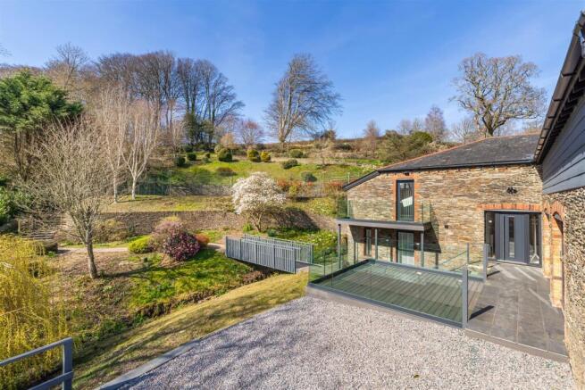 A04 - Higher Bowden Estate, Willow Bank - 250320.j