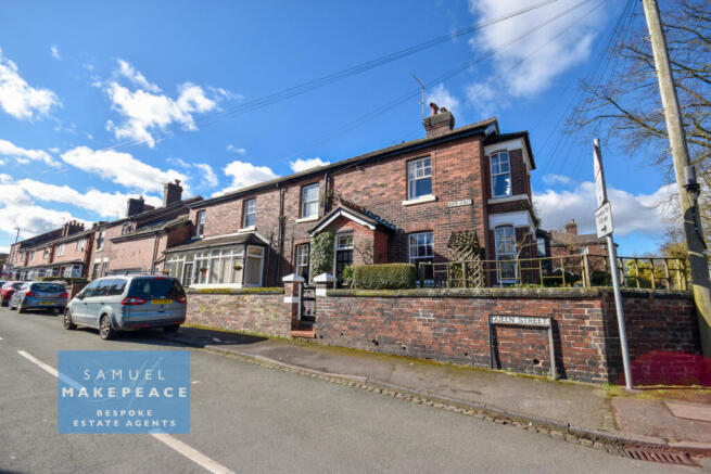 Three Bedroom End Terrace Property