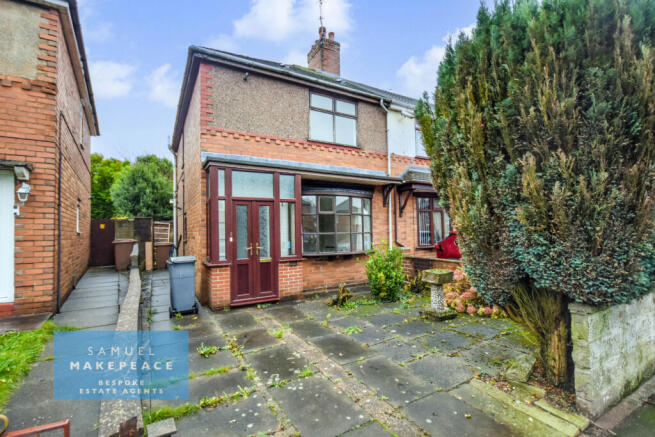 Three Bedroom Town House Property - Great Investm