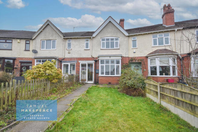 Gorgeous Three Bedroom Town House with Detached G