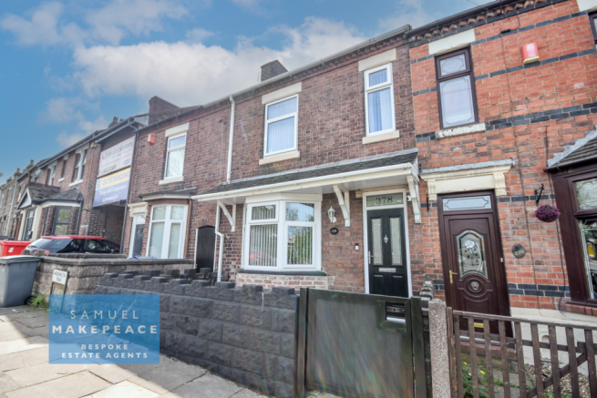 Four Bedroom Terraced Property with Loft Conversi