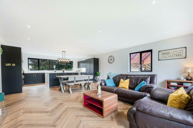 Open Plan Kitchen-Living Room